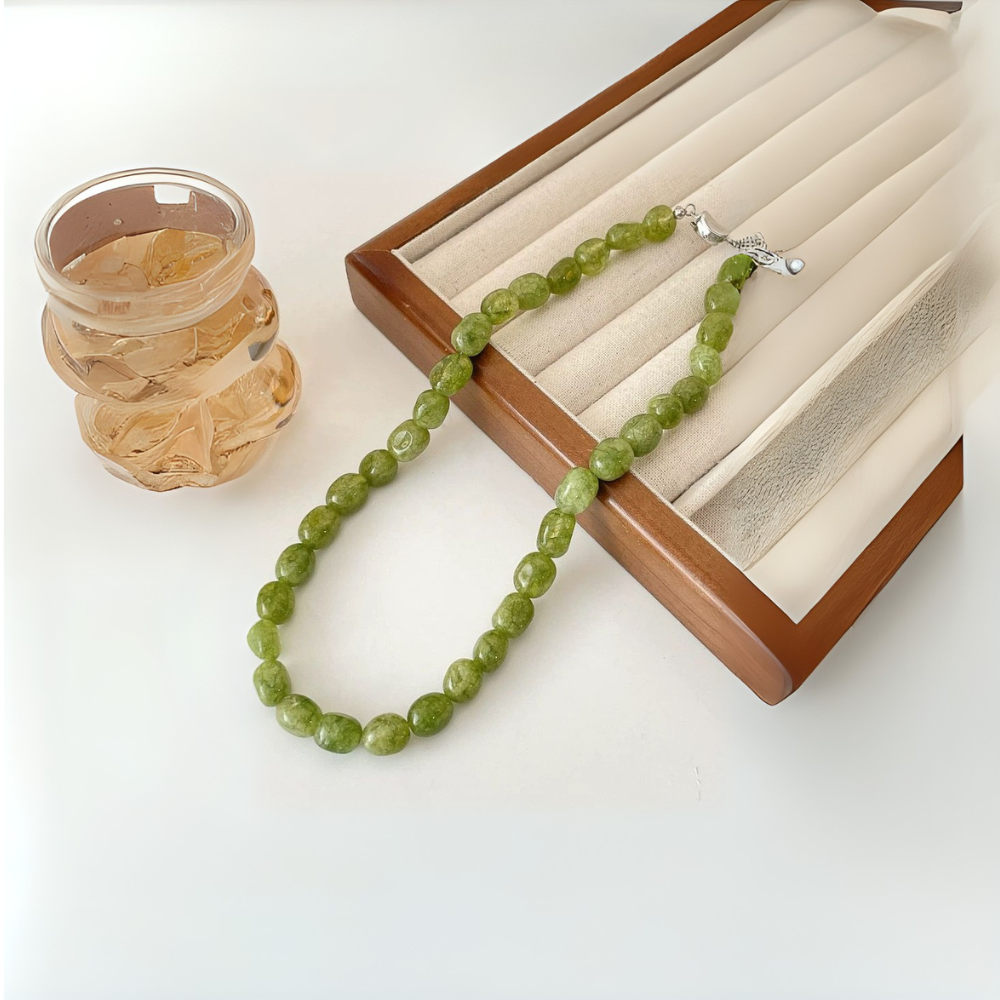 Green Quartz Glow Chain Necklace
