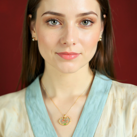 Lotus Hetian Bloom Necklaces