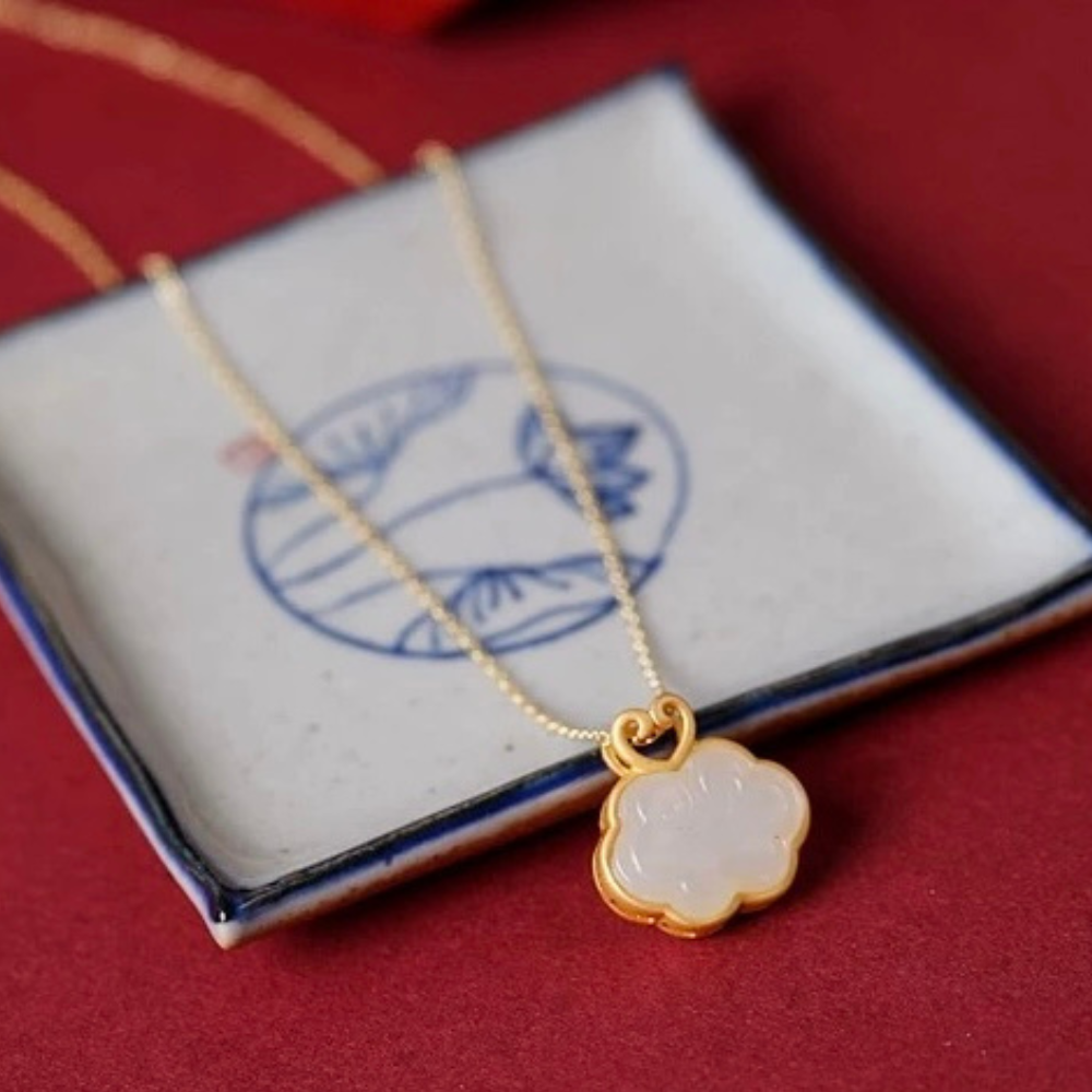 Hetian Cloud Whisper Necklace